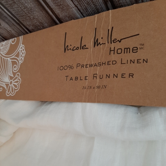 Nicole Miller 100% Linen 16\